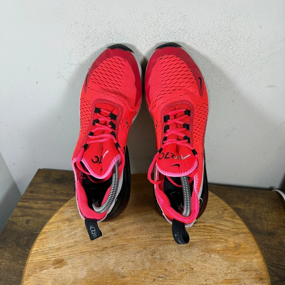 Nike Air Max 270 Mens Red Black White Sneakers AH8050-601 Size 8.5